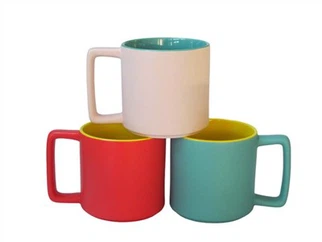 Tazza da caffè in ceramica colorata